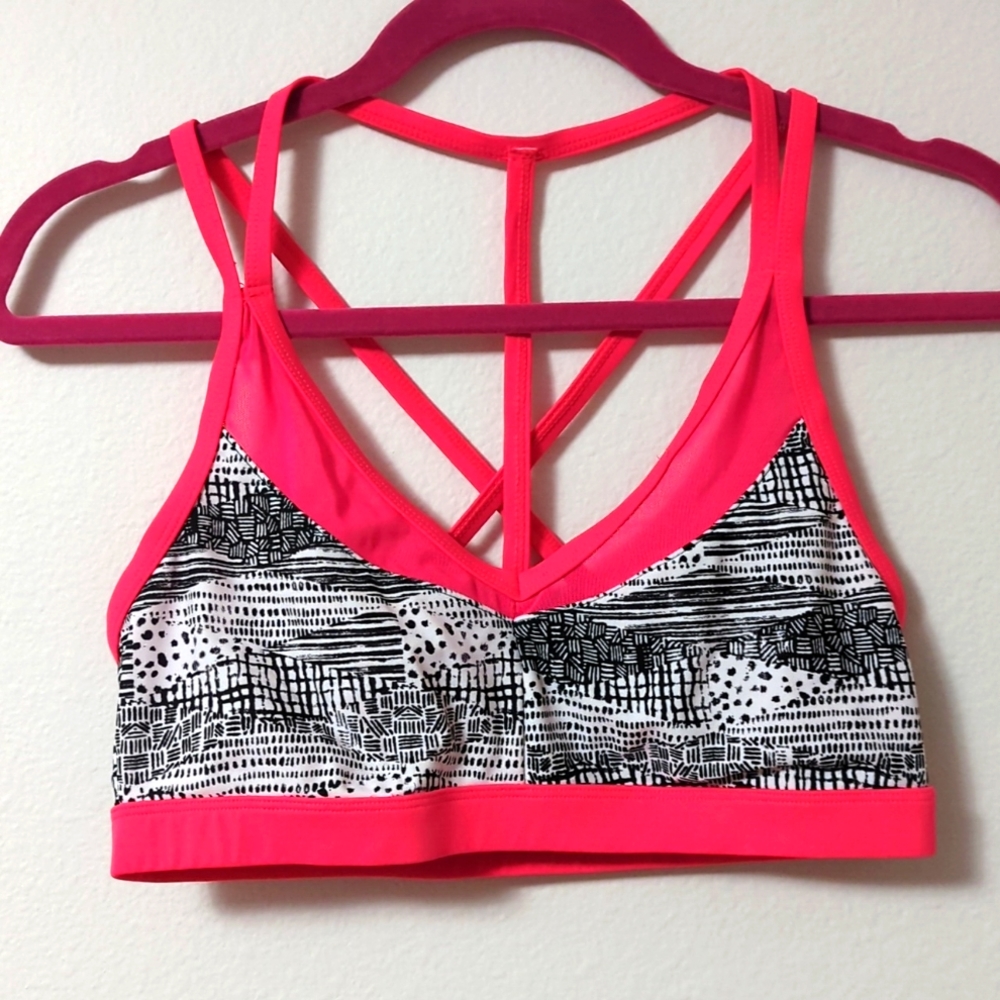 NWOT Marika swimsuit top